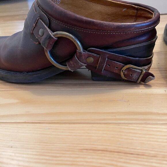 Women's Frye Belted Harness Mule 7.5 M Clog Booties Brown Motorcycle - Picture 6 of 12